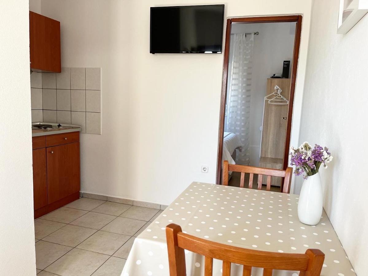 Apartments Fortuna Biograd Na Moru Exterior photo