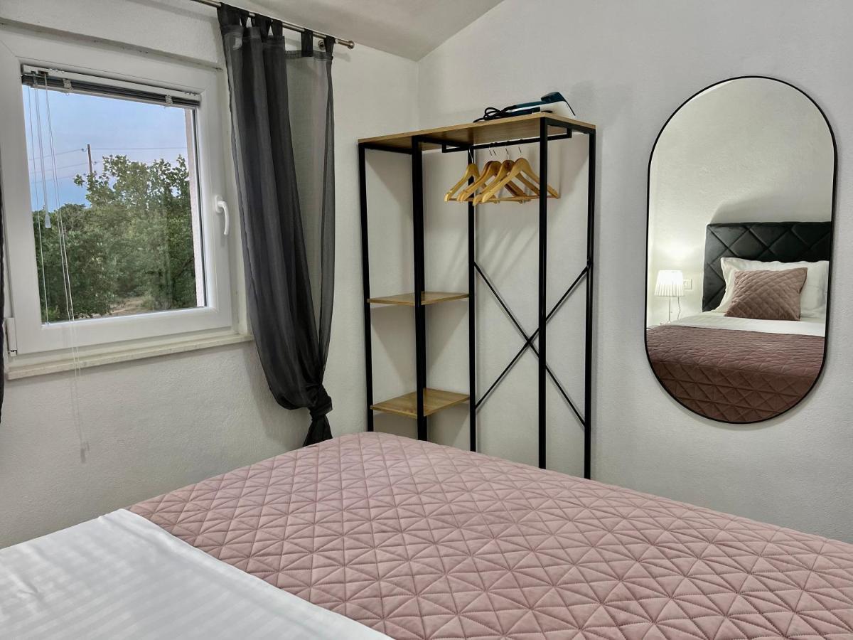 Apartments Fortuna Biograd Na Moru Exterior photo
