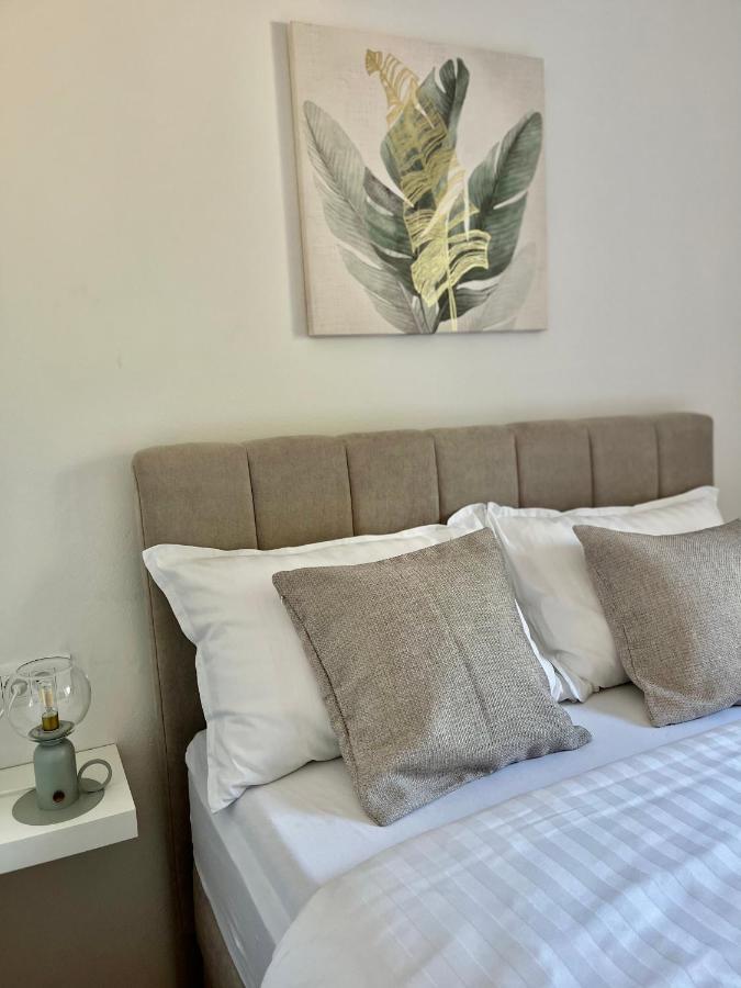 Apartments Fortuna Biograd Na Moru Exterior photo