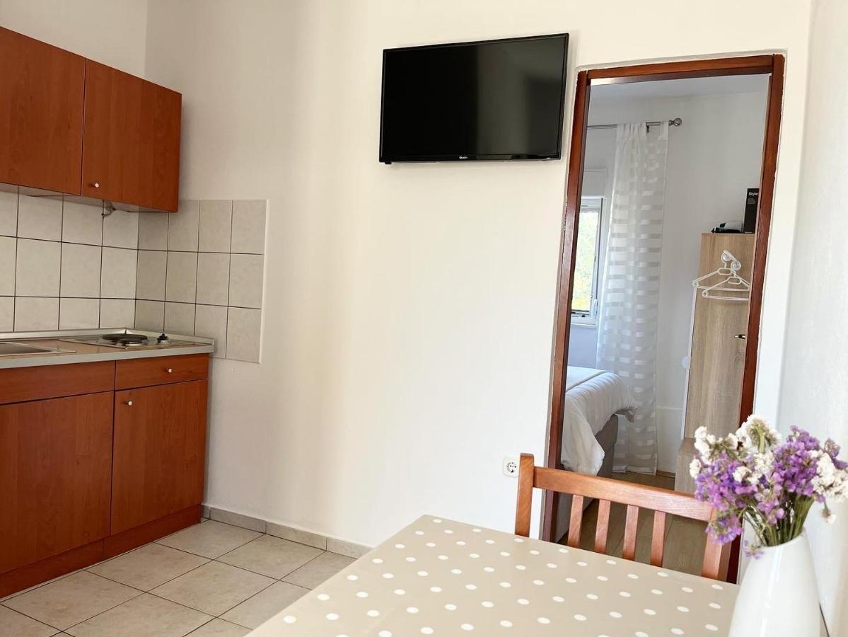 Apartments Fortuna Biograd Na Moru Exterior photo