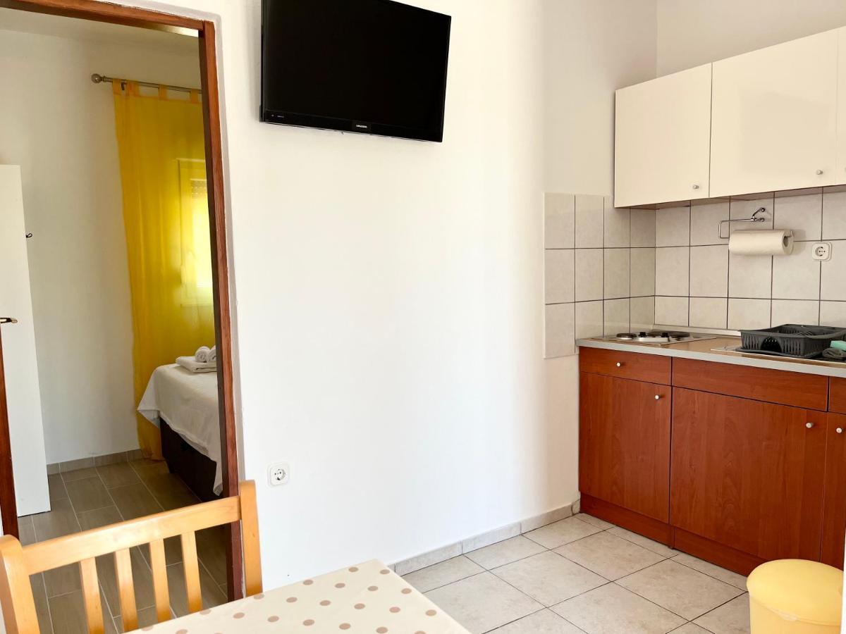 Apartments Fortuna Biograd Na Moru Exterior photo