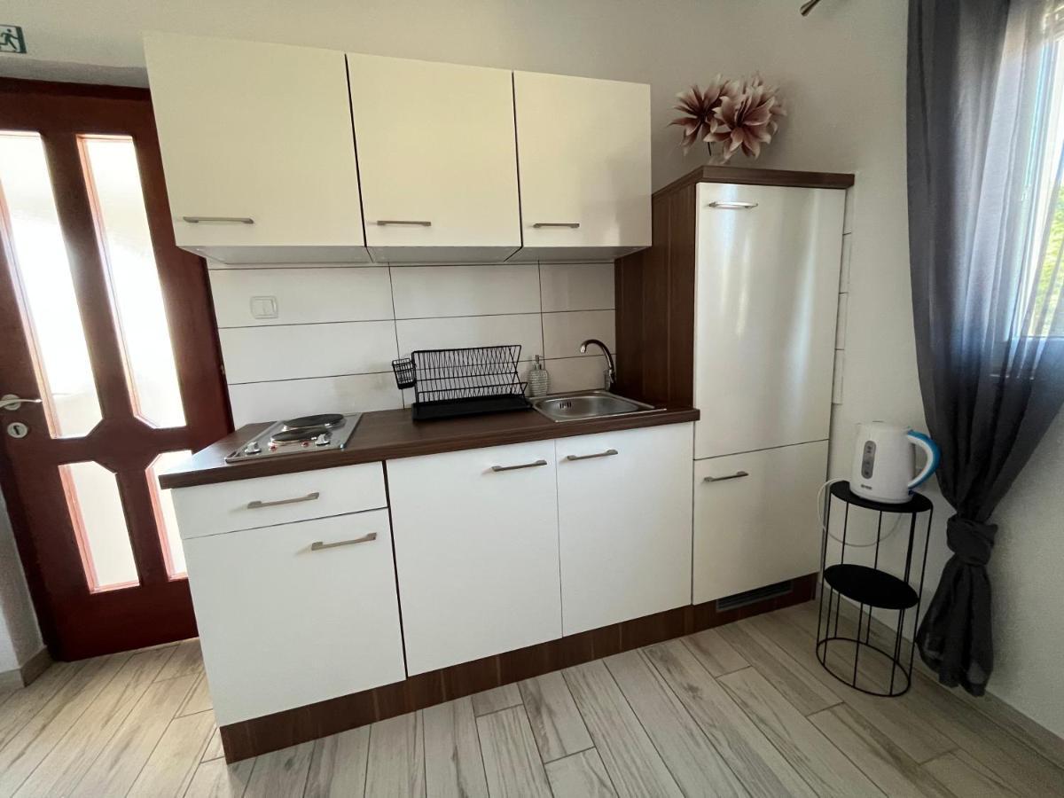 Apartments Fortuna Biograd Na Moru Exterior photo